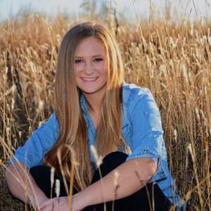 Meet your Posher, Megan